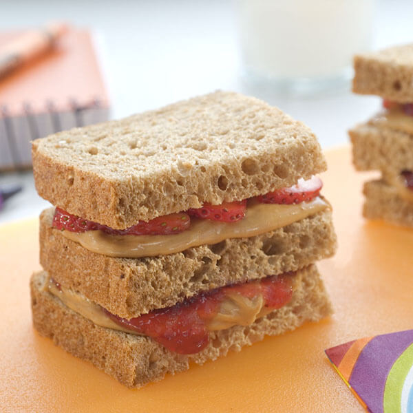 Double Strawberry Peanut Butter Club – Recipes